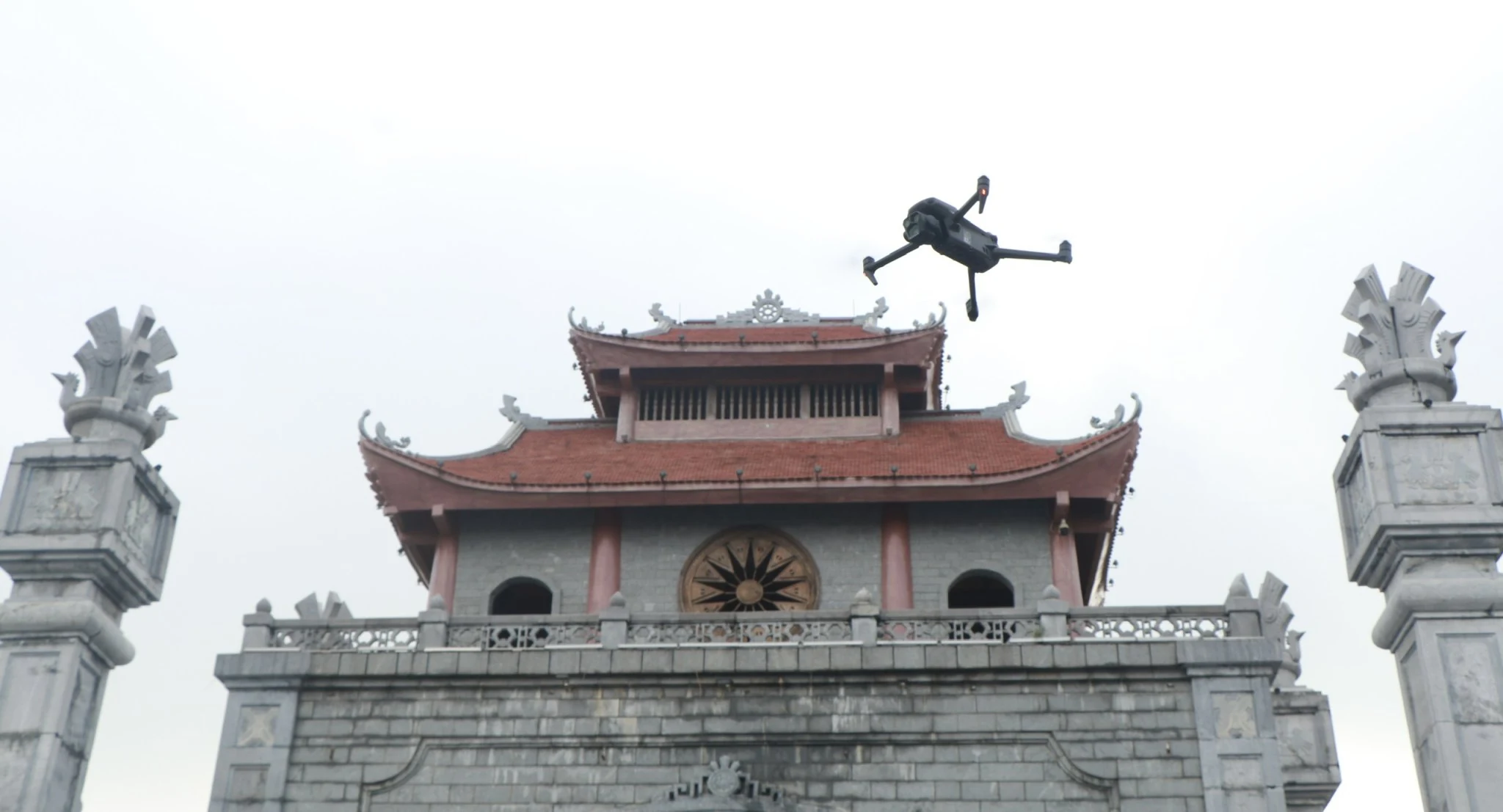 Bộ Quốc phòng công bố khu vực cấm bay trên cả nước đối với phương tiện bay không người lái