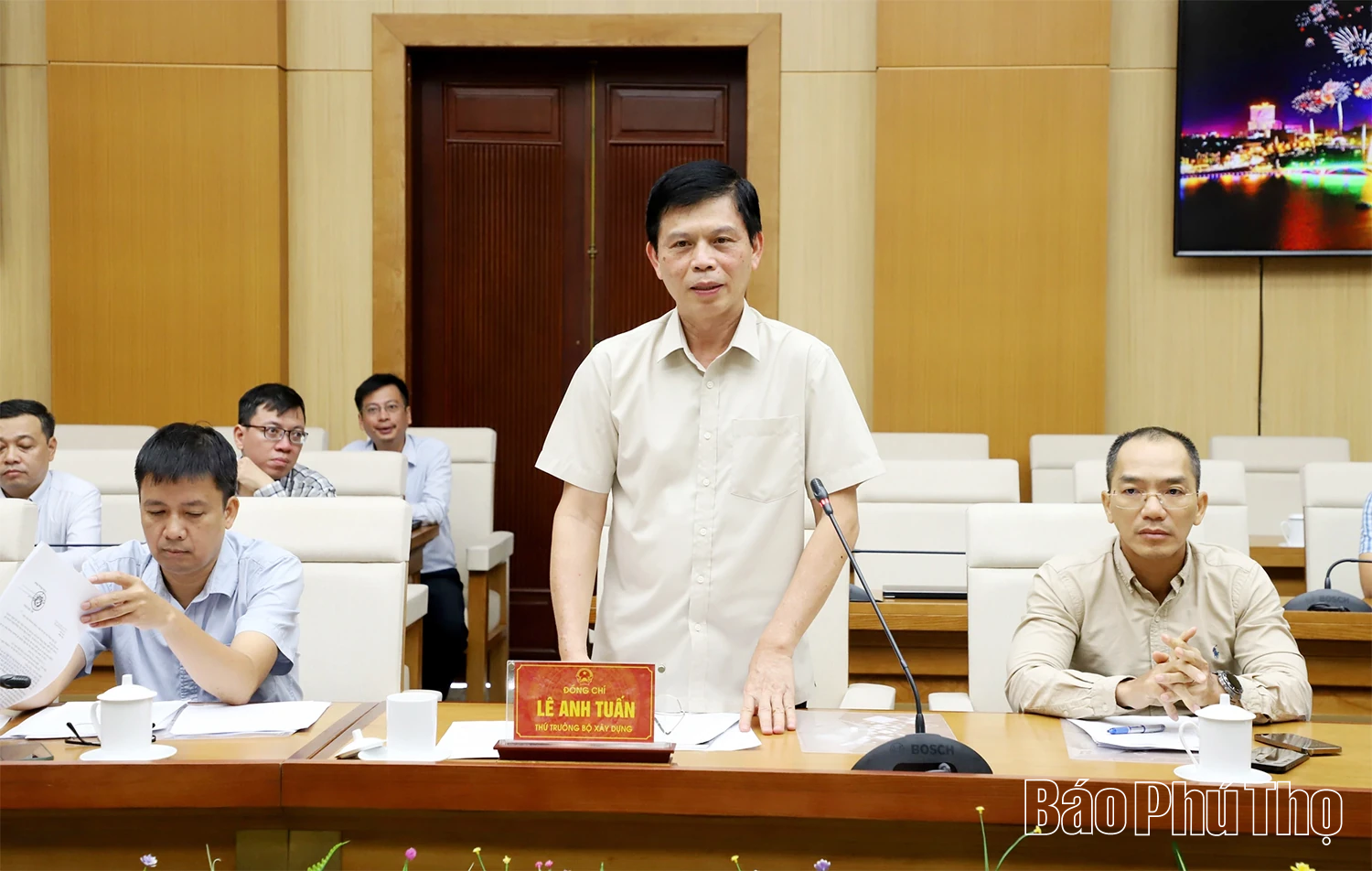 Tập trung tháo gỡ khó khăn giải phóng mặt bằng Dự án cải tạo, nâng cấp Quốc lộ 2 và Quốc lộ 6