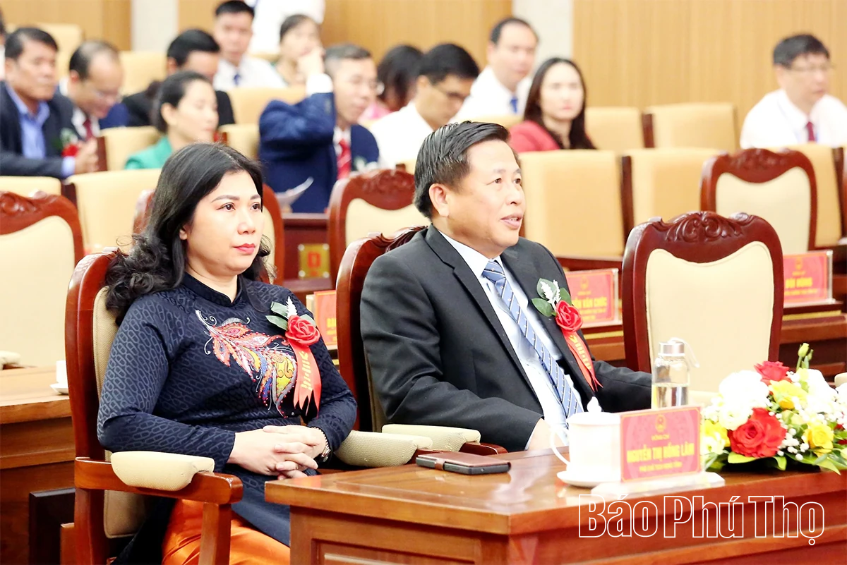 Phiên trù bị Đại hội Thi đua yêu nước tỉnh Phú Thọ lần thứ I và tuyên dương điển hình tiên tiến
