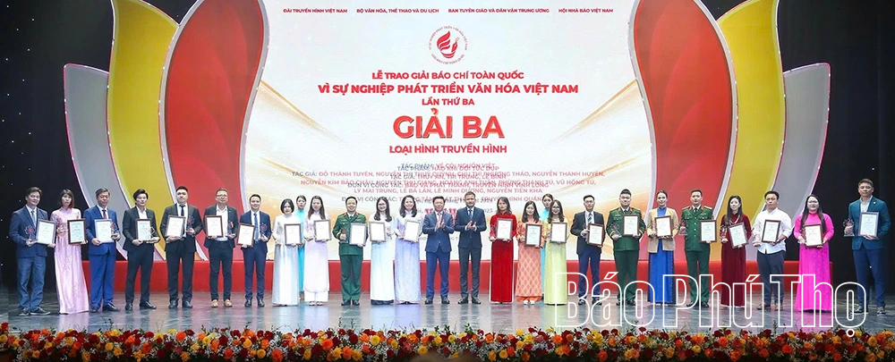 Báo và phát thanh, truyền hình Phú Thọ đoạt 3 giải tại Giải Báo chí toàn quốc “Vì sự nghiệp phát triển Văn hóa Việt Nam” lần thứ 3