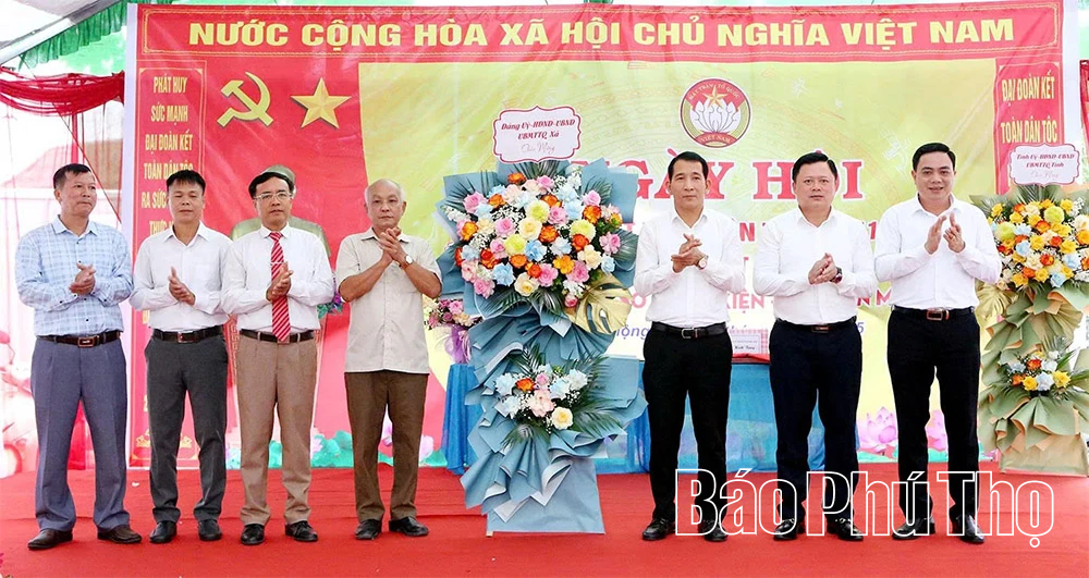 Ngày hội Đại đoàn kết toàn dân tộc tại khu 5 Yên Kiện