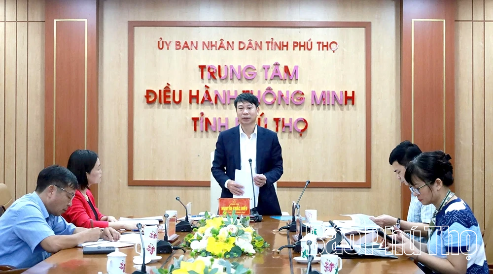 Sở Nội vụ báo cáo dự thảo Nghị quyết Quy định chính sách tặng quà cho người có công