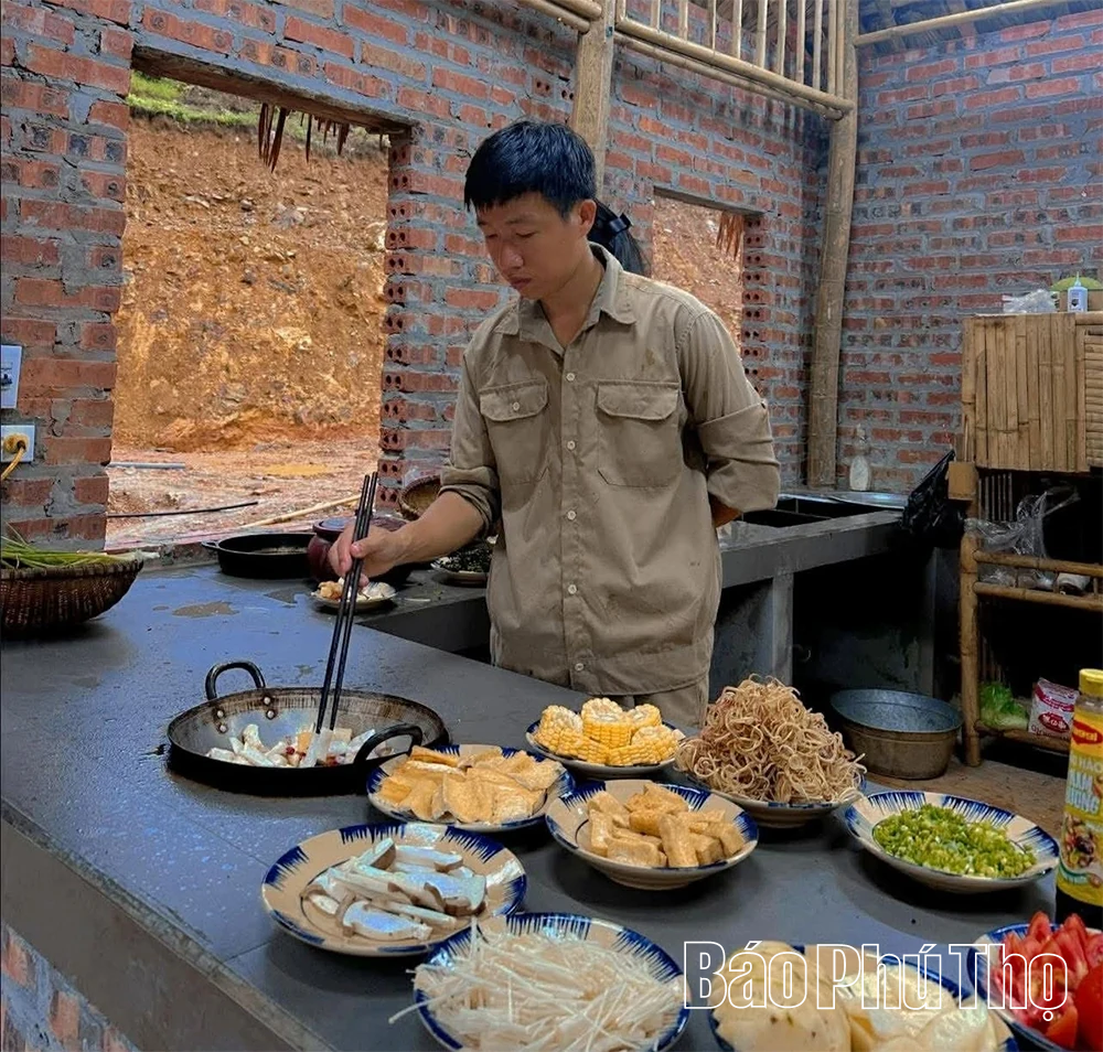 Hành trình của “Tiktoker” 9x đến triệu view