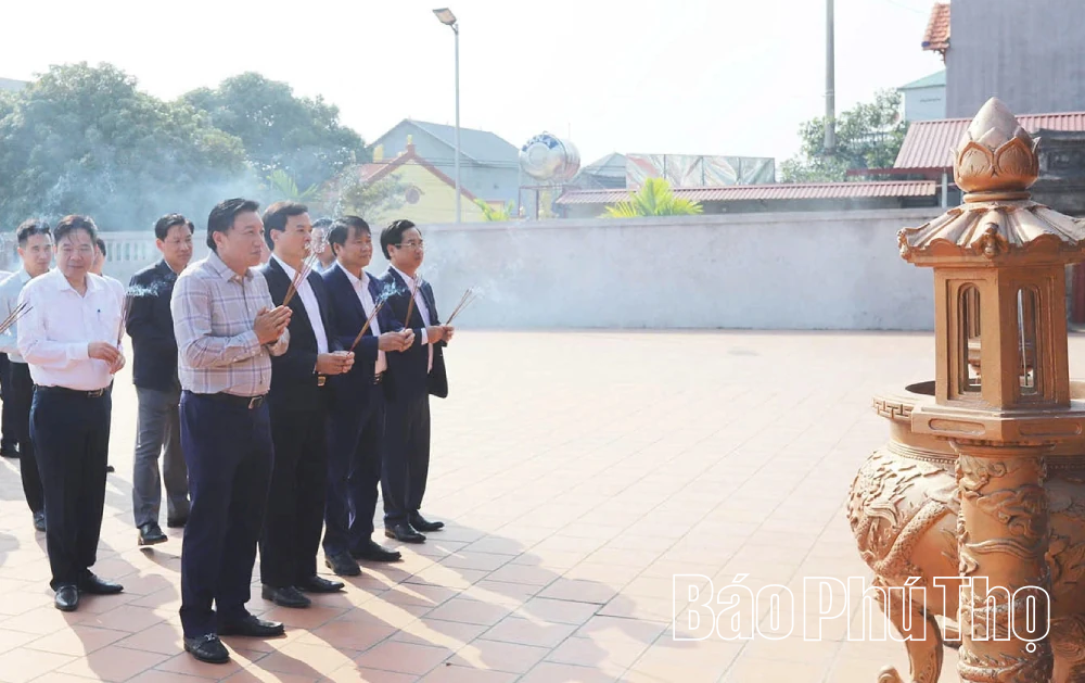 Phó Chủ tịch UBND tỉnh Nguyễn Huy Ngọc làm việc với các xã khu vực Phú Thọ cũ