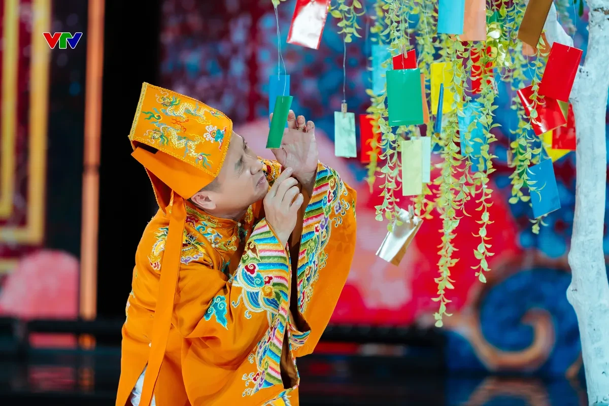 Táo quân trở lại với tiểu phẩm “Hái hoa dân chủ”