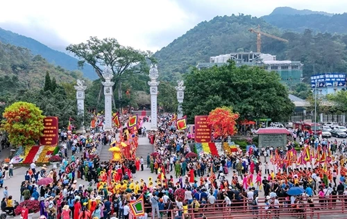 Truyền hình: Khai mạc Lễ hội Tây Thiên Xuân Bính Ngọ năm 2026