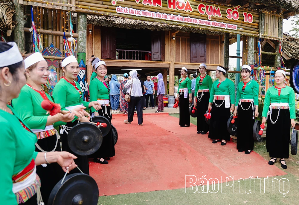 Sẵn sàng cho Giỗ Tổ Hùng Vương - hội tụ sắc màu văn hóa và lòng thành kính