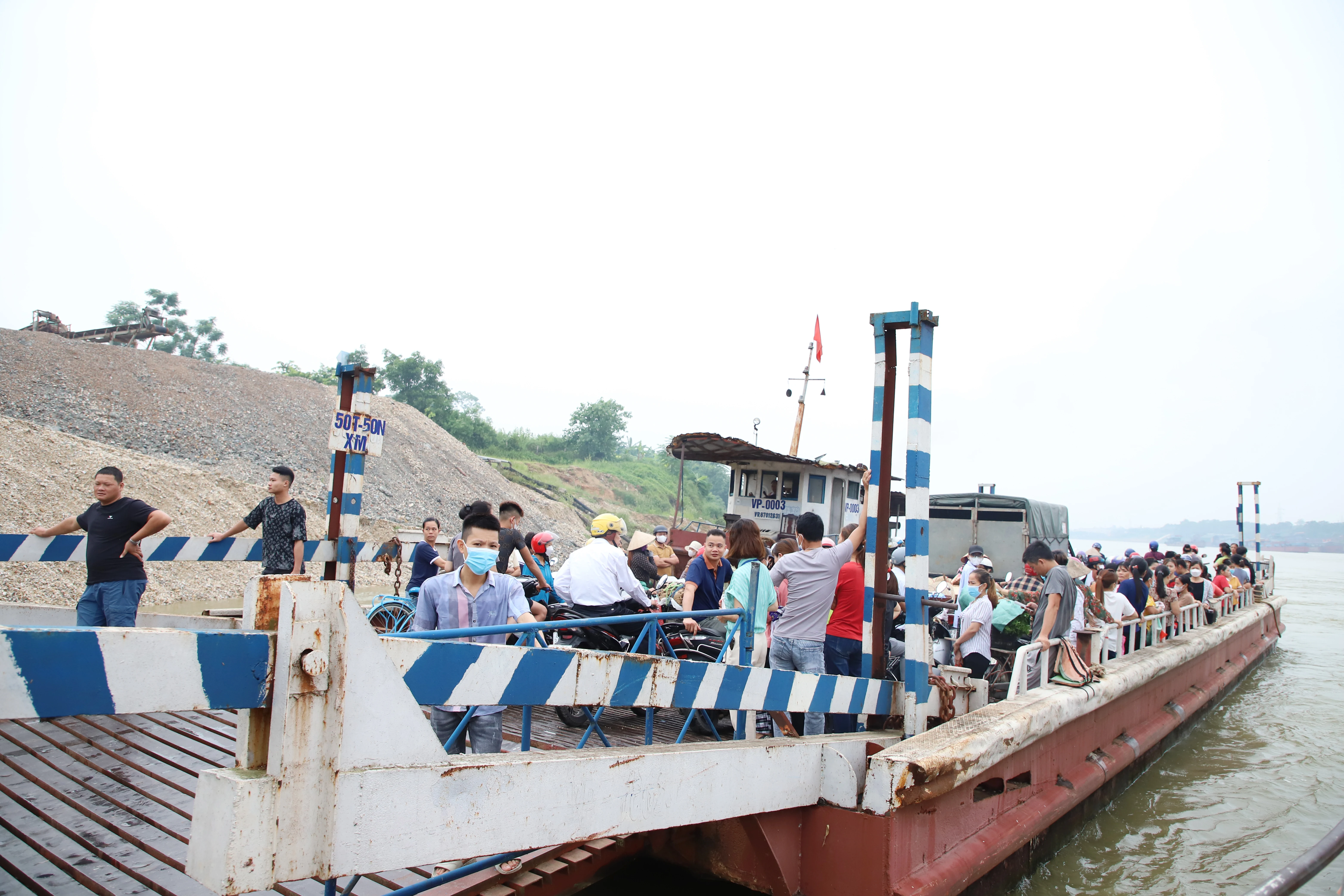 Những chuyến phà trong miền nhớ