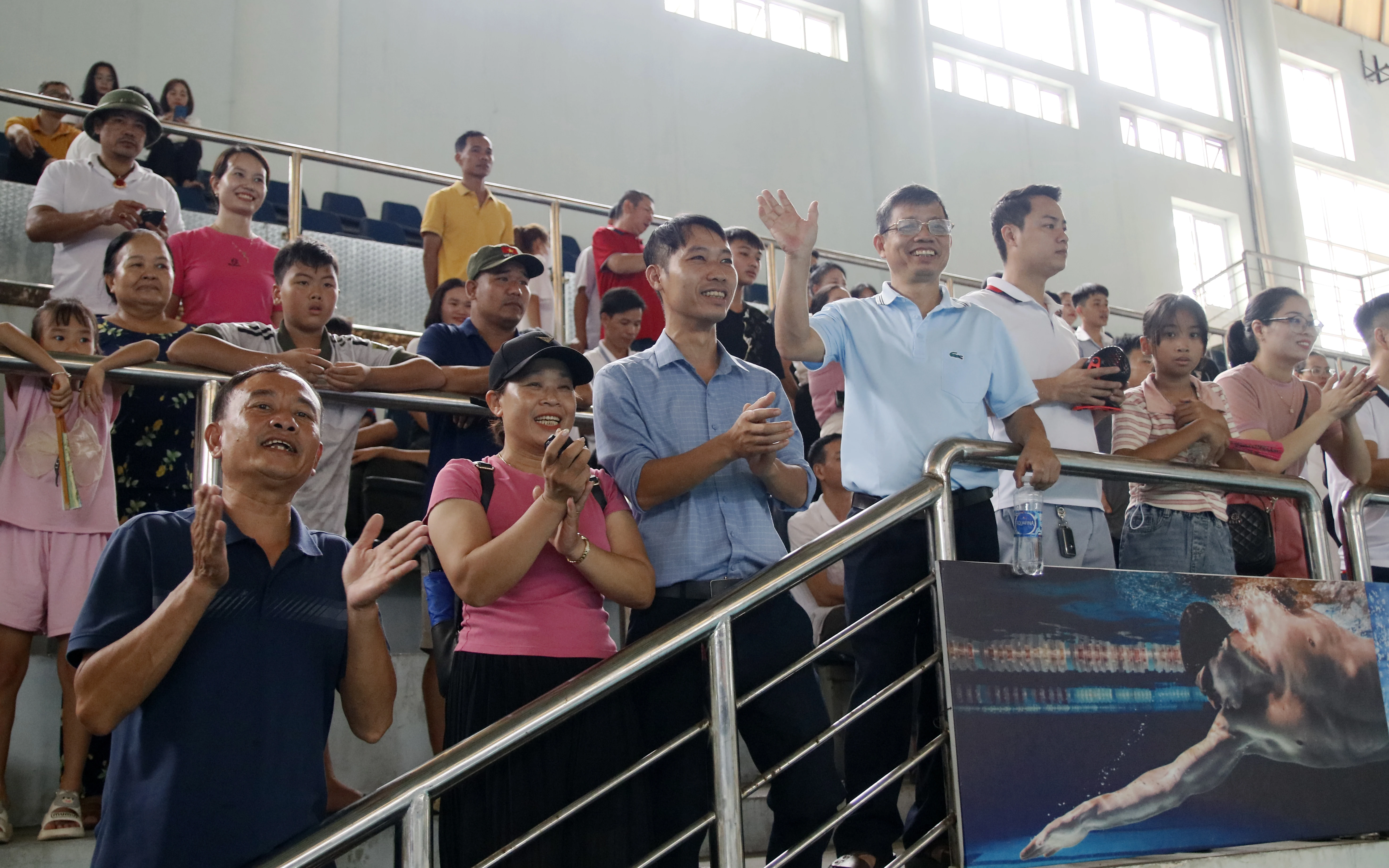 Khởi tranh Giải Bơi - Điền kinh học sinh phổ thông tỉnh Phú Thọ