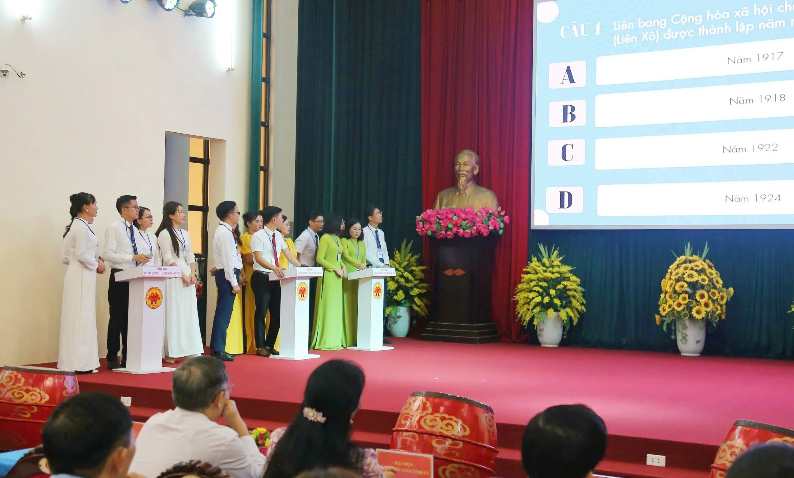 Hội thi học viên học giỏi Lý luận chính trị năm 2024