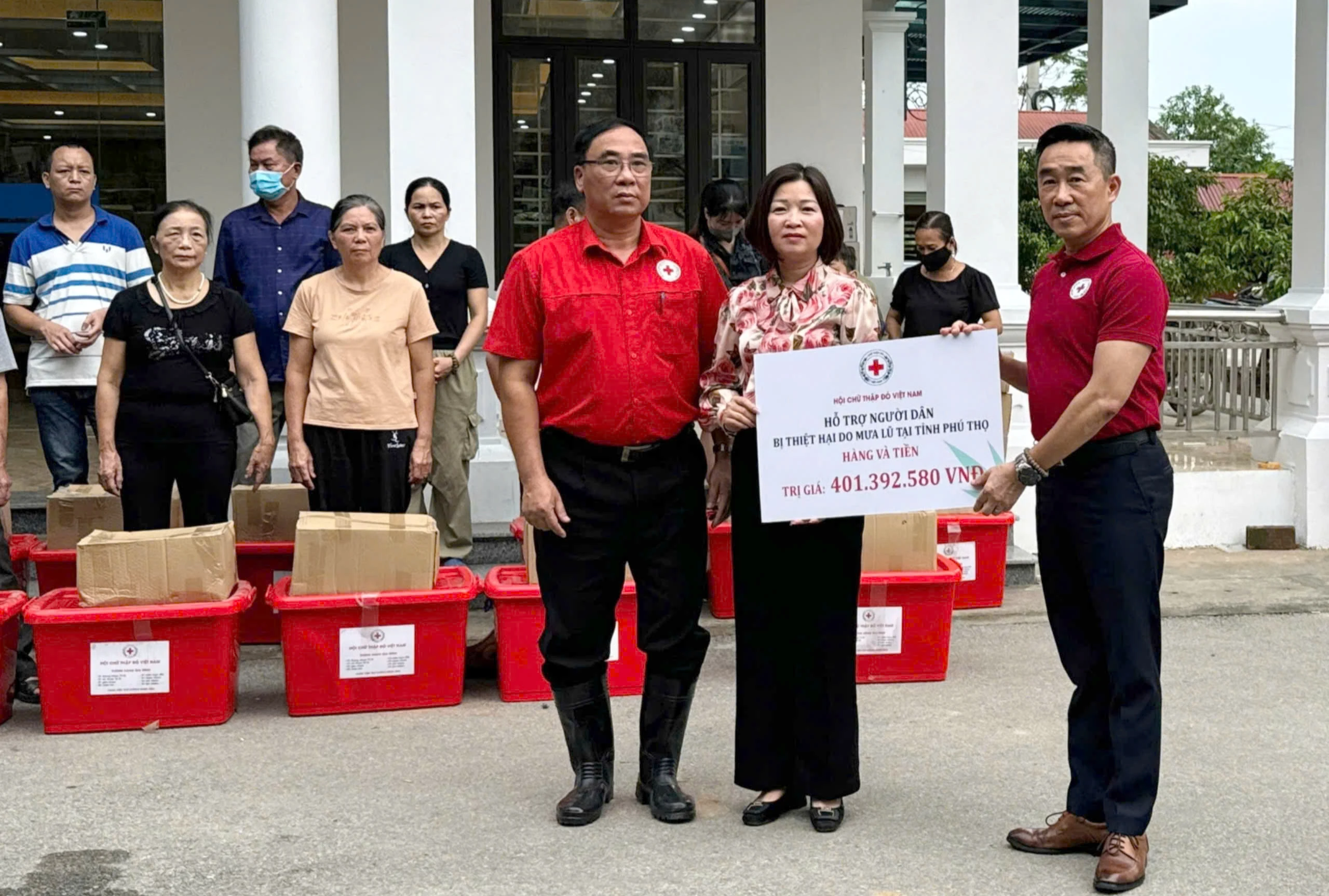 Quà của Tổng Bí thư, Chủ tịch nước Tô Lâm đã đến tay đồng bào bị ảnh hưởng bởi cơn bão số 3