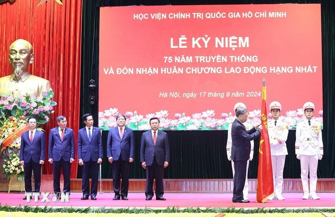 Xây dựng Học viện Chính trị Quốc gia Hồ Chí Minh thành hình mẫu về xây dựng Đảng