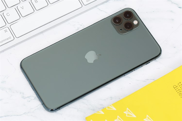 iPhone 11 Pro Max cũ giá bao nhiêu? Có nên mua iPhone 11 Pro Max cũ không?