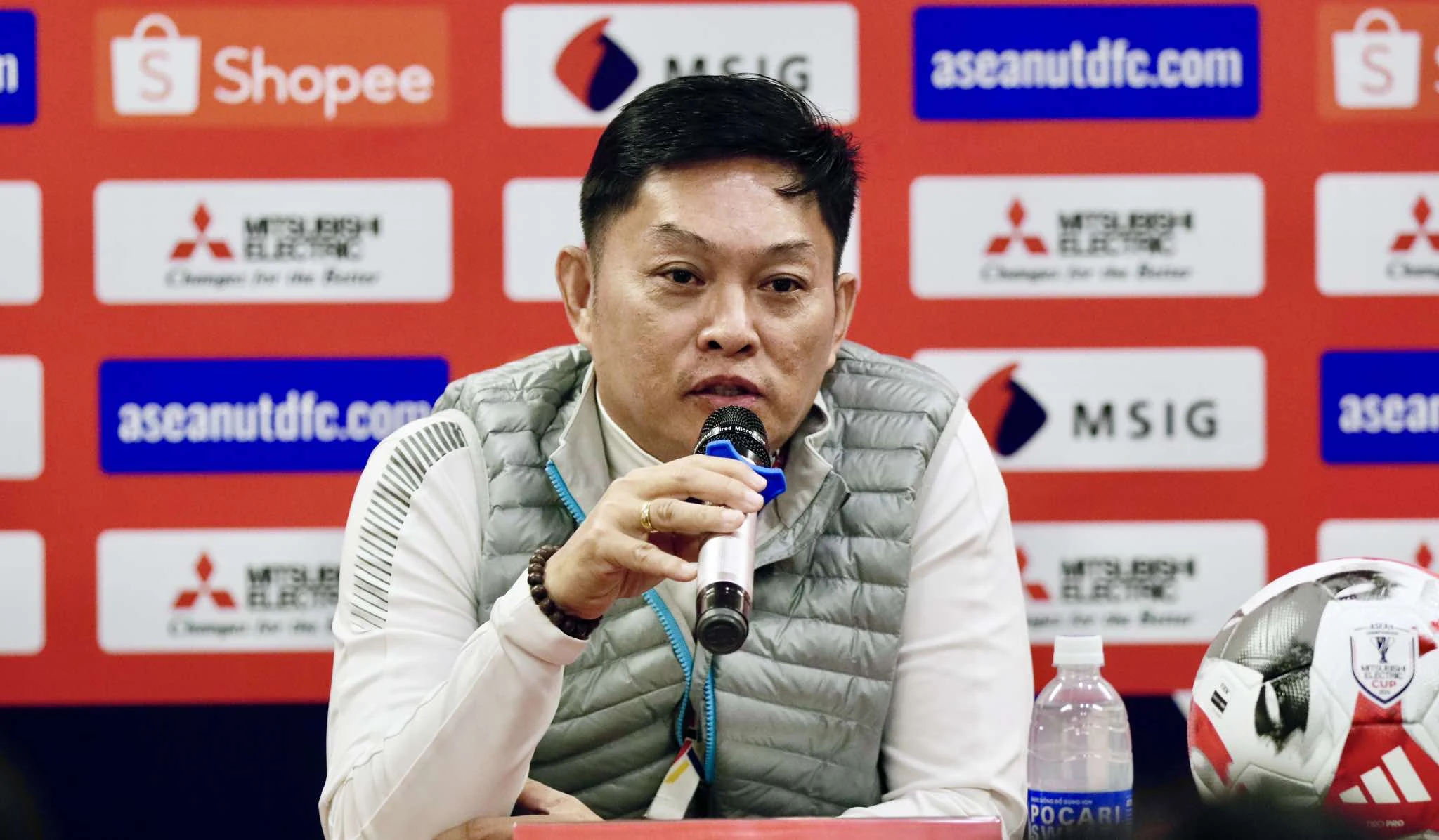 HLV Kim Sang Sik: Xuân Son xứng đáng có tên trong Đội tuyển Việt Nam