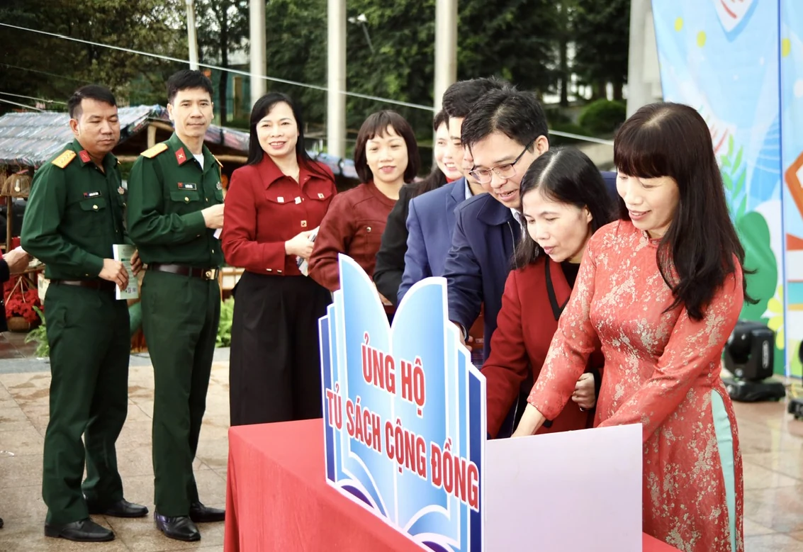 Khai mạc Hội sách Đất Tổ năm 2025