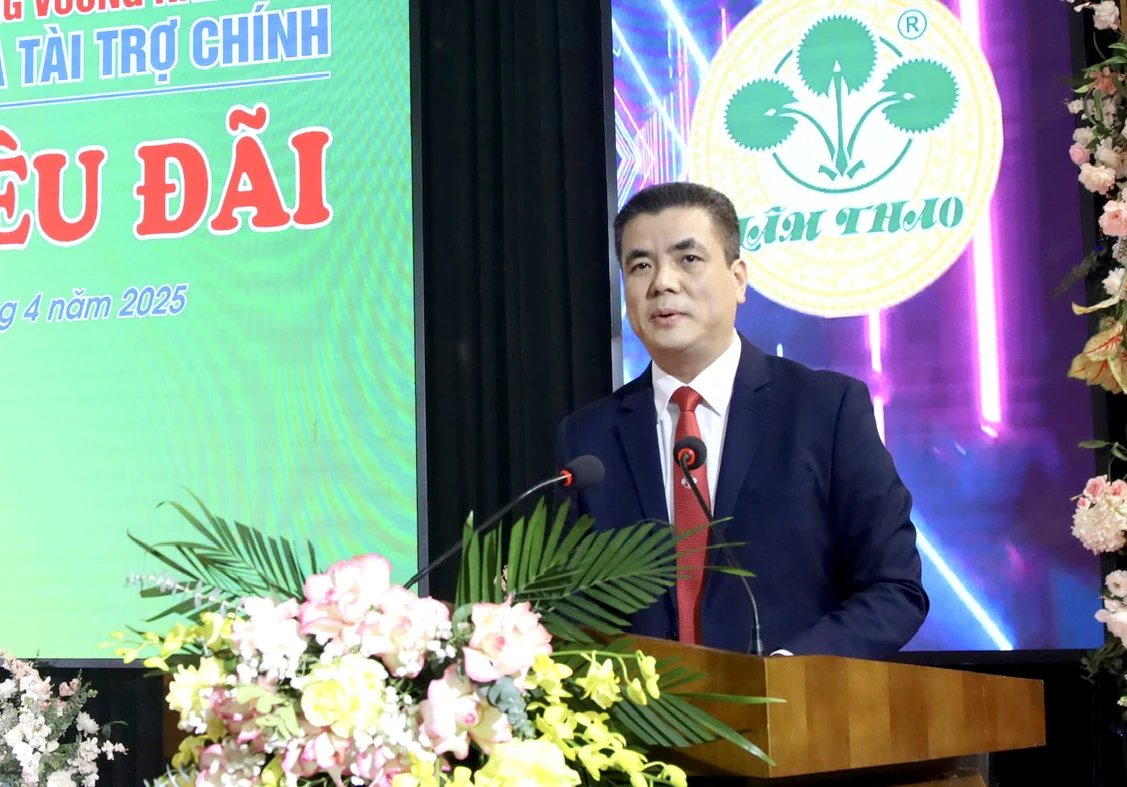 Công ty CP Supe Phốt phát và Hoá chất Lâm Thao gặp mặt các đội tuyển tham gia Giải bóng chuyền Cúp Hùng Vương