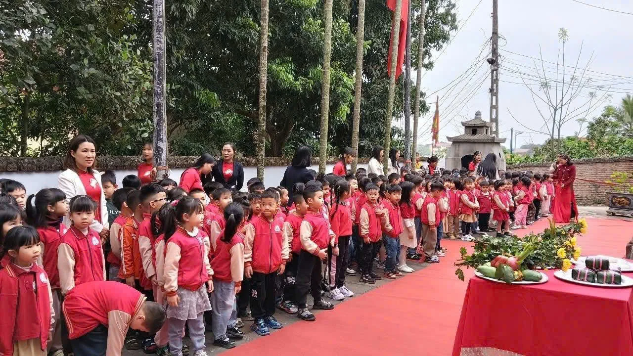 Meaningful activities for children during the Hung Kings Commemoration