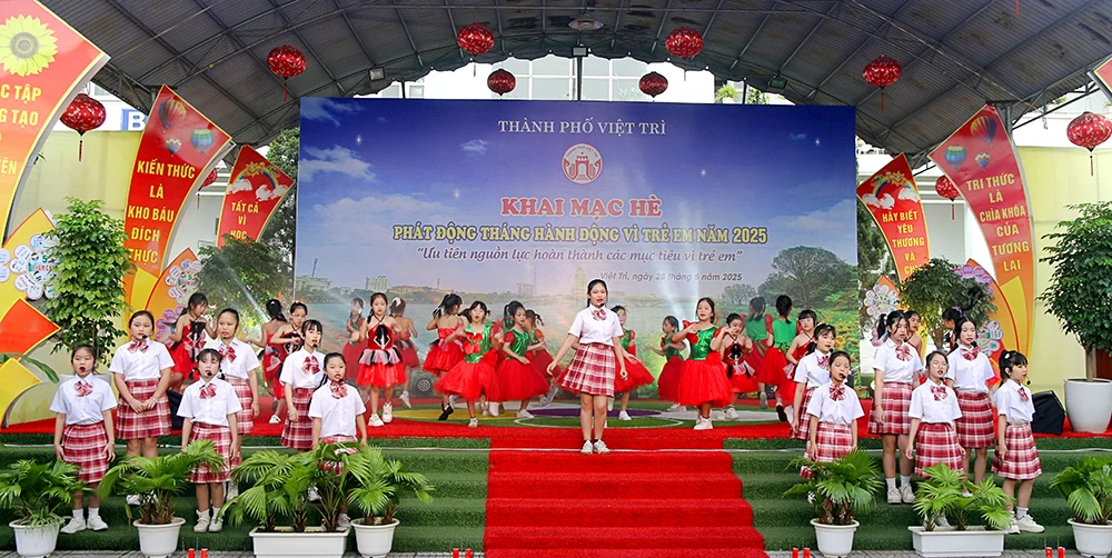 Khai mạc hè và phát động Tháng hành động vì trẻ em