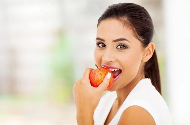 6 loại thực phẩm nên ăn để có hàm răng chắc khỏe