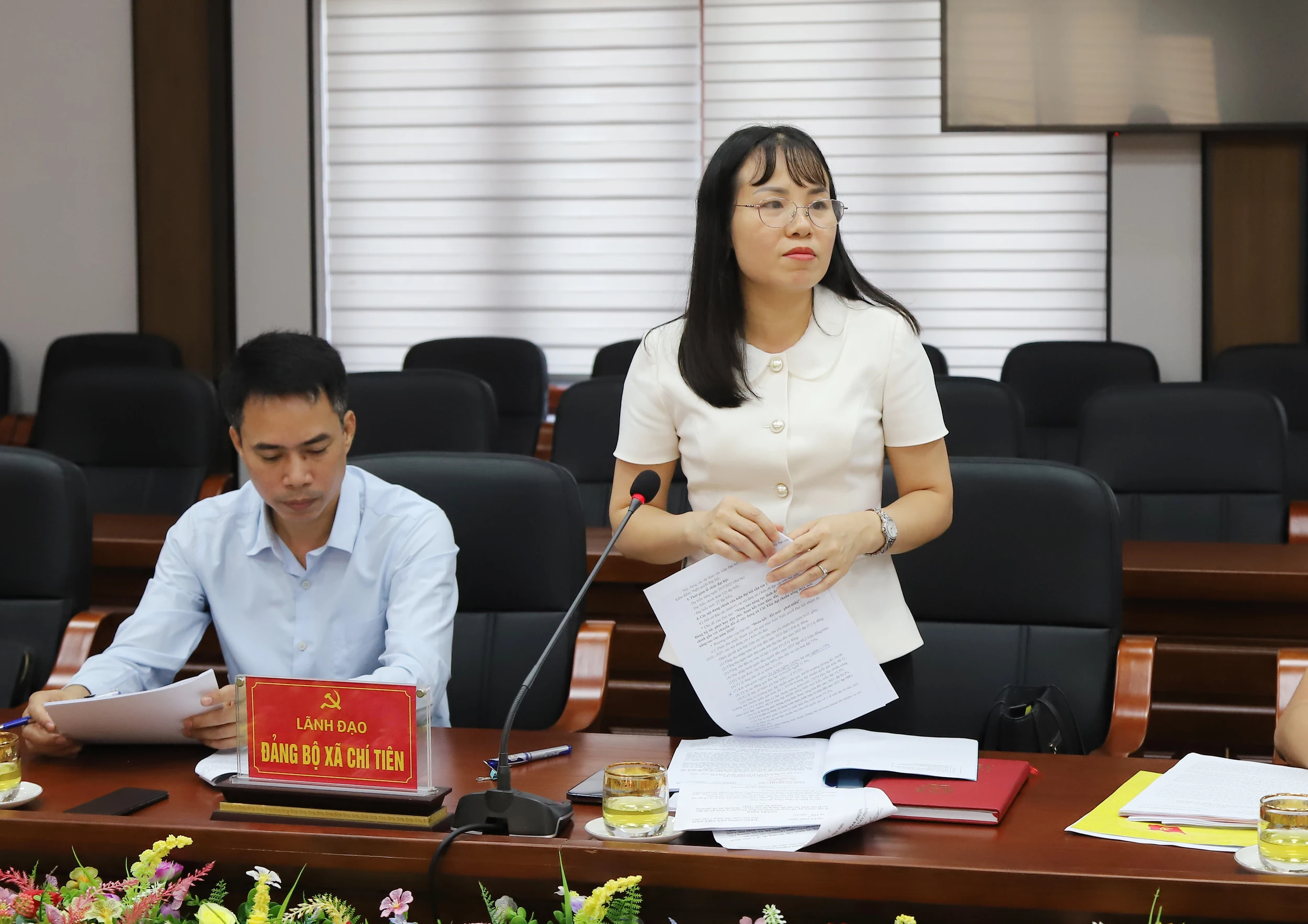 Tổ công tác số 3 duyệt văn kiện Đại hội Đảng bộ các xã