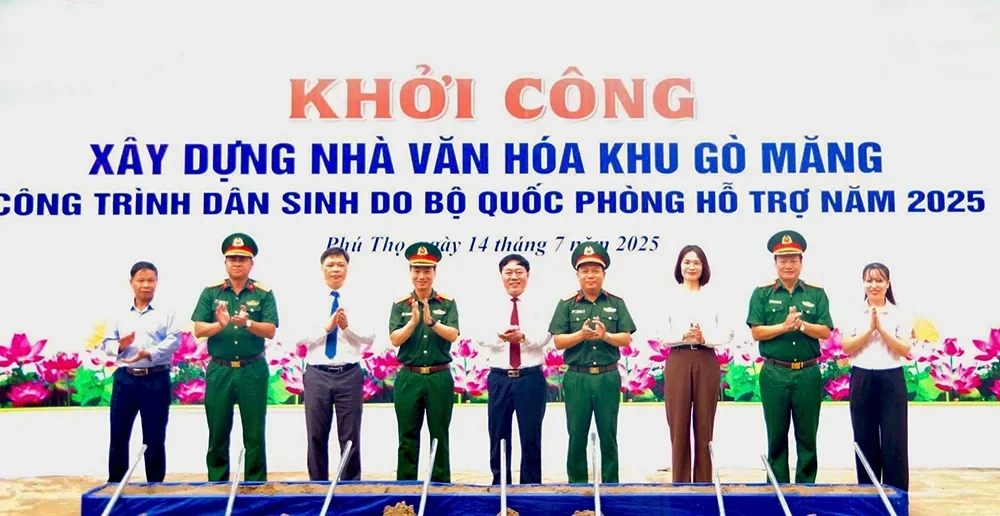 Sư đoàn 316 khởi công xây dựng Nhà văn hóa khu Gò Măng, xã Chí Đám, tỉnh Phú Thọ