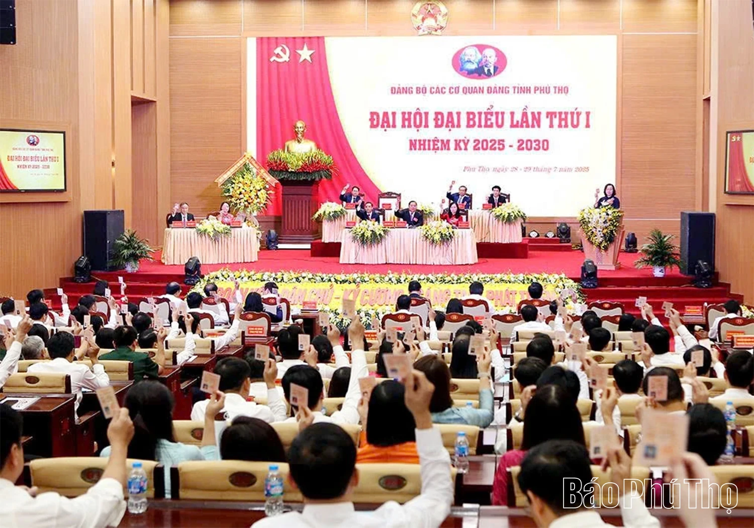 Dự thảo Báo cáo Chính trị của Đại hội đại biểu Đảng bộ tỉnh Phú Thọ lần thứ I, nhiệm kỳ 2025-2030