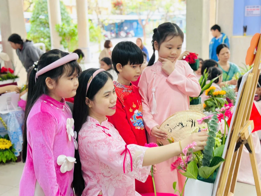 Dự kiến tăng phụ cấp giáo viên từ 25 - 80% lương cơ sở: Tăng cơ hội thu hút người tài