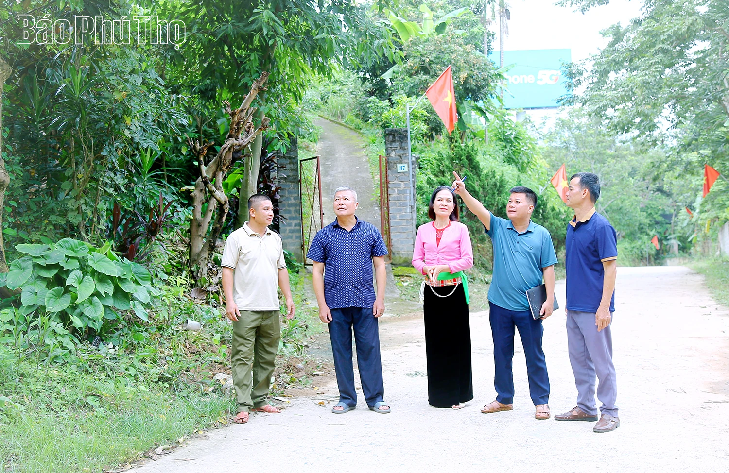 Xây dựng đời sống văn hóa đậm đà bản sắc