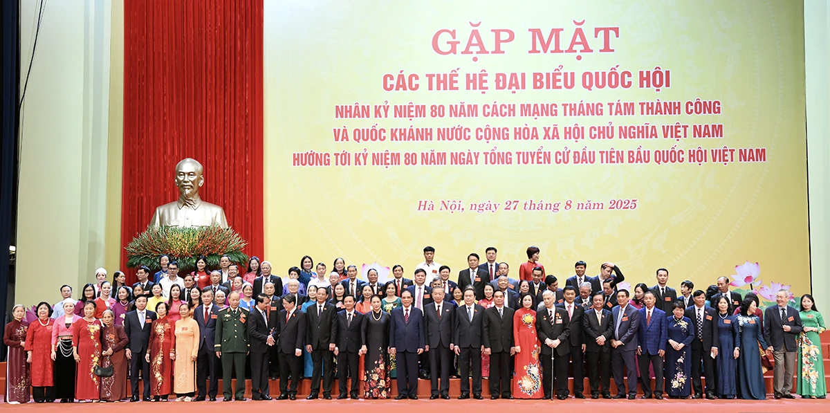 Tổng Bí thư: Quốc hội phải đi trước một bước về thể chế, dám quyết định những vấn đề khó