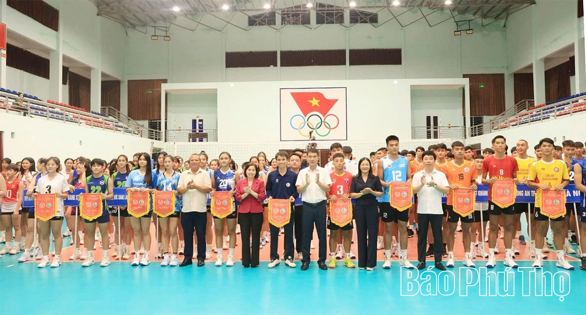 Khai mạc Giải bóng chuyền trẻ Cúp câu lạc bộ năm 2025