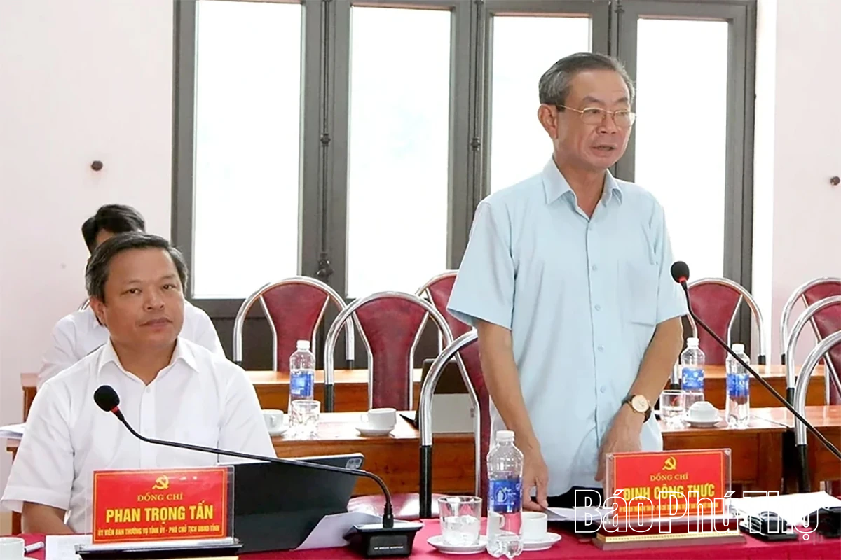 Kiểm tra tình hình vận hành chính quyền địa phương hai cấp tại xã Khả Cửu