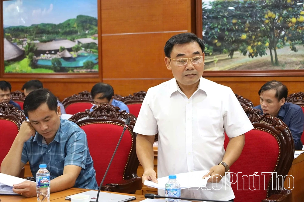 Họp bàn tháo gỡ, đẩy nhanh tiến độ triển khai thực hiện Đề án ổn định dân cư phát triển KT-XH vùng chuyển dân Sông Đà
