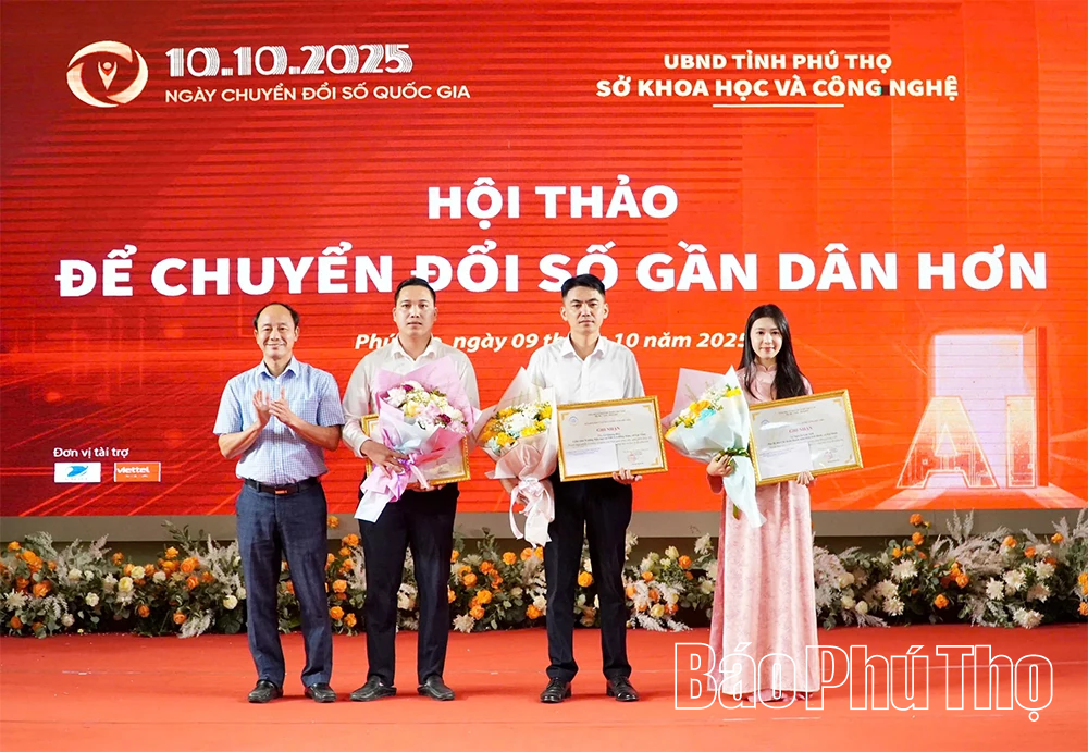 Hội thảo “Để chuyển đổi số gần dân hơn”