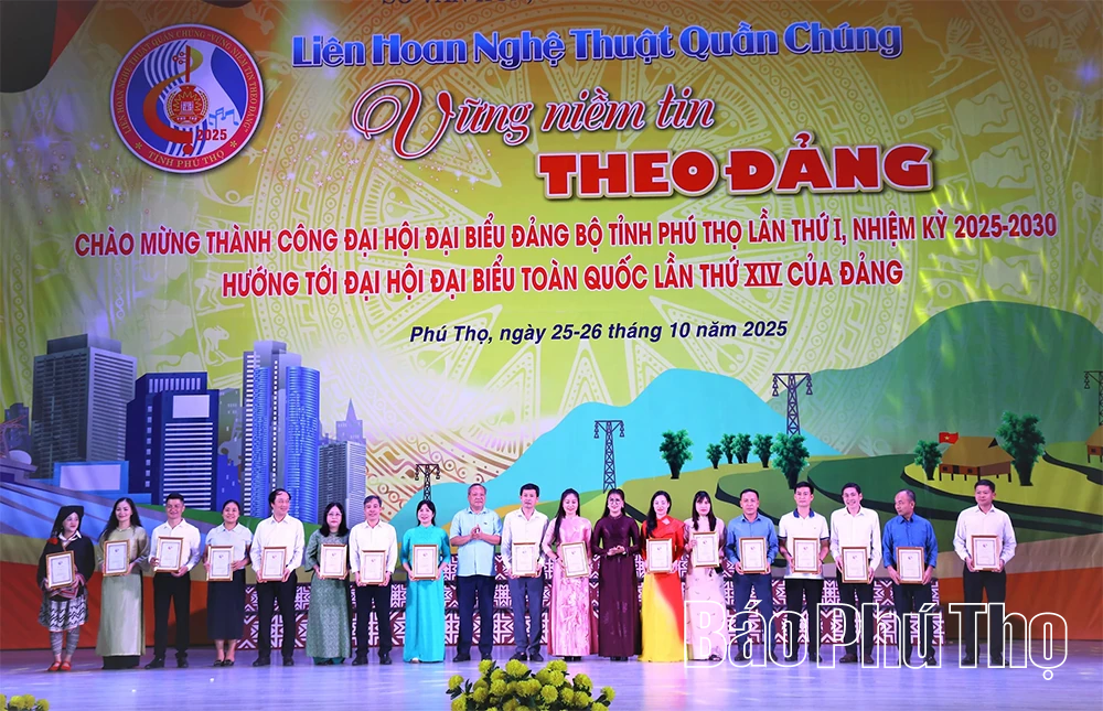 Liên hoan Nghệ thuật quần chúng tỉnh thành công tốt đẹp