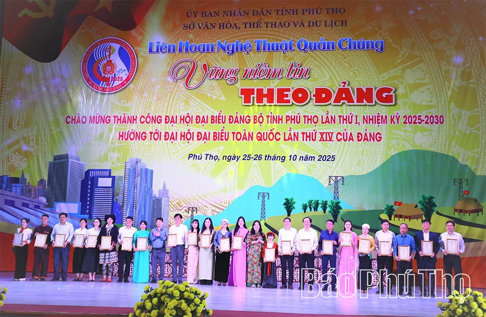 Liên hoan Nghệ thuật quần chúng tỉnh thành công tốt đẹp