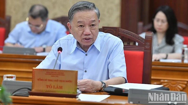 Tổng Bí thư Tô Lâm thăm hỏi, động viên đồng bào, cán bộ, chiến sĩ trên cả nước đang ứng phó, khắc phục hậu quả thiên tai
