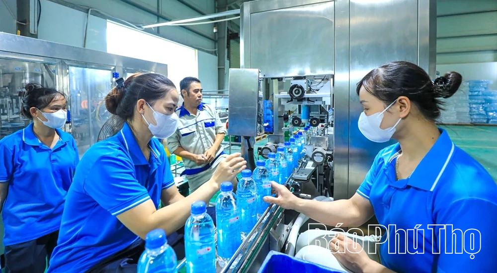 Nước khoáng Kim Bôi - suối nguồn huyền thoại