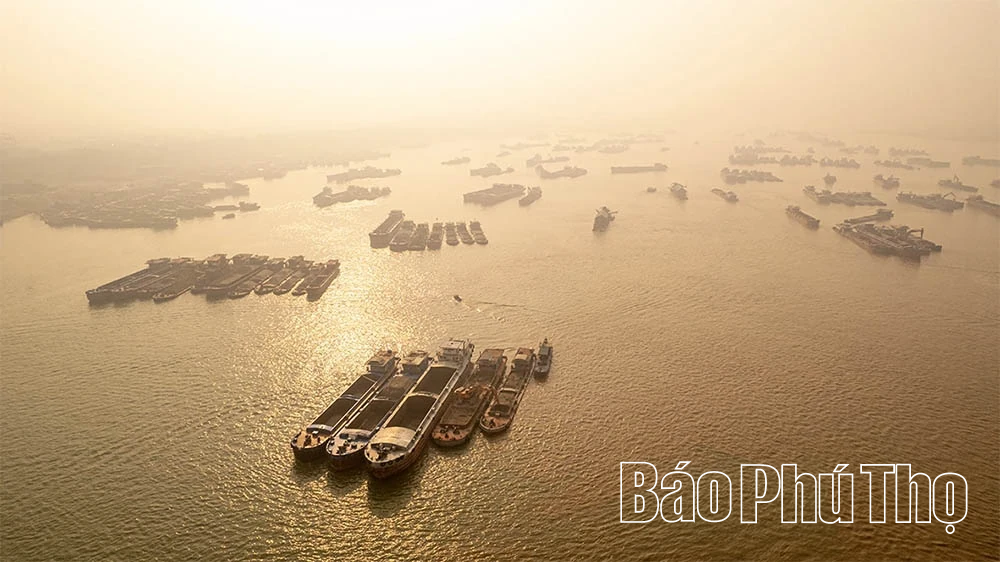Những miền quê trù phú ven sông Hồng