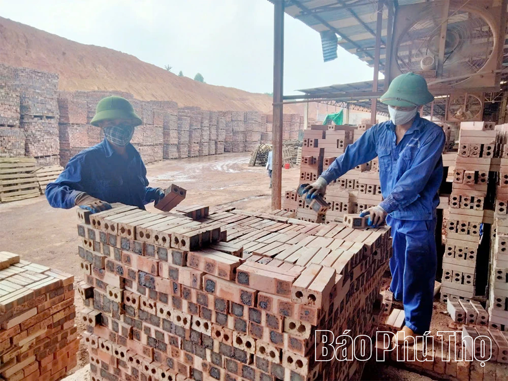 Đáp ứng nhu cầu vốn vay phục vụ sản xuất, kinh doanh