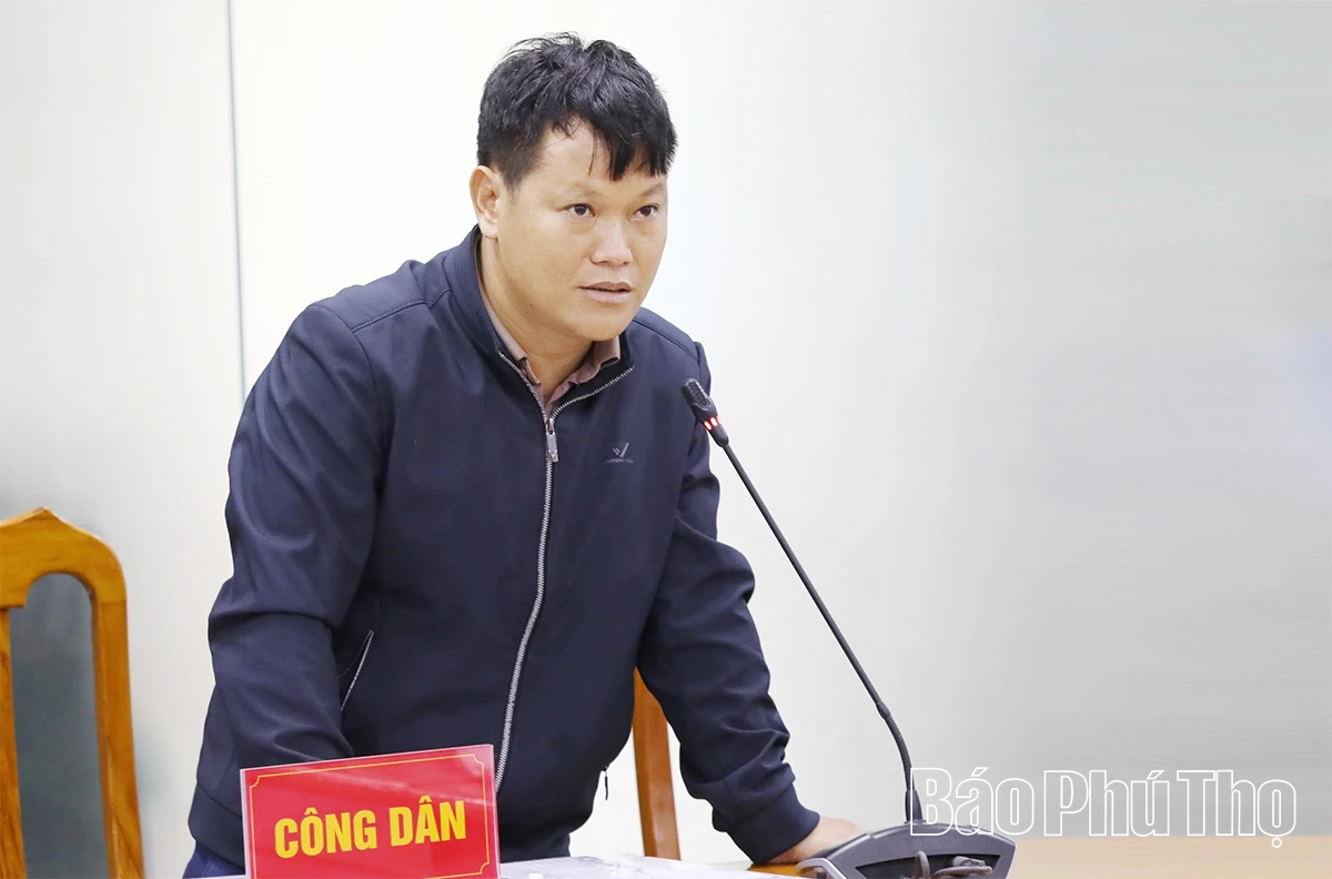 Chủ tịch UBND tỉnh Trần Duy Đông tiếp công dân định kỳ tháng 11