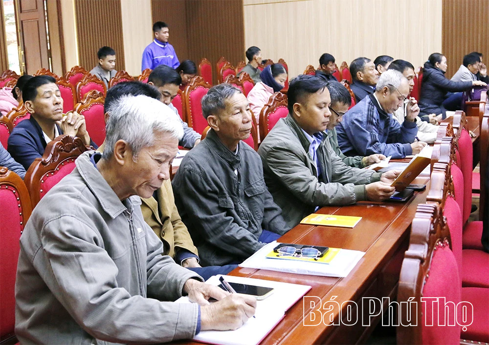 Nâng cao kiến thức trợ giúp pháp lý cho 250 người có uy tín và cán bộ cơ sở