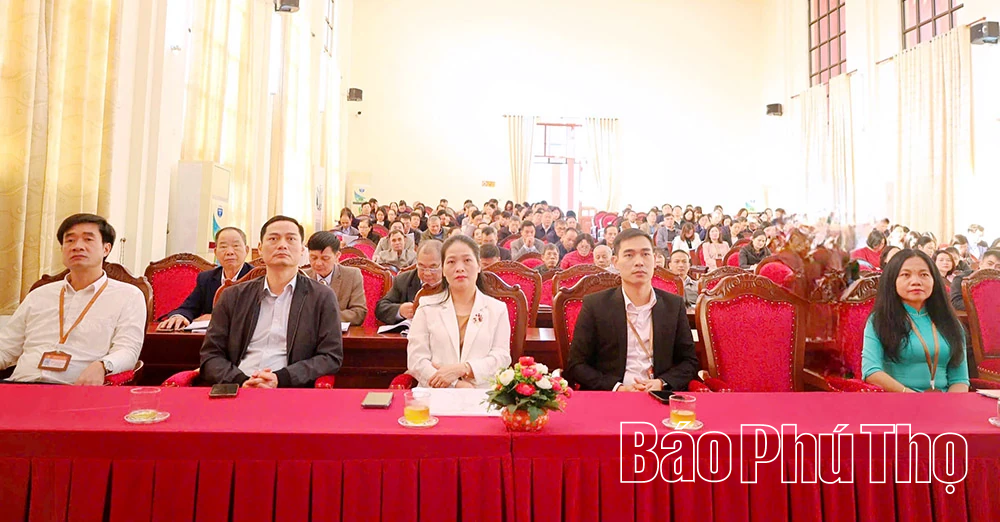 Khai mạc lớp bồi dưỡng nghiệp vụ công tác Đảng cho Bí thư chi bộ và cấp ủy viên cơ sở
