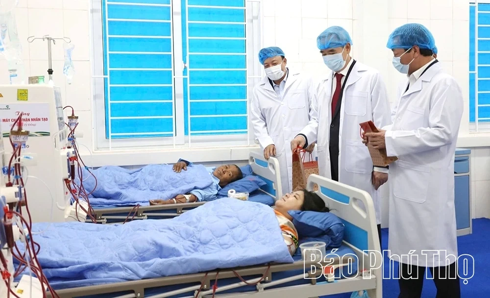 Phu Tho Provincial General Hospital receives 5 Hemodialysis Machines