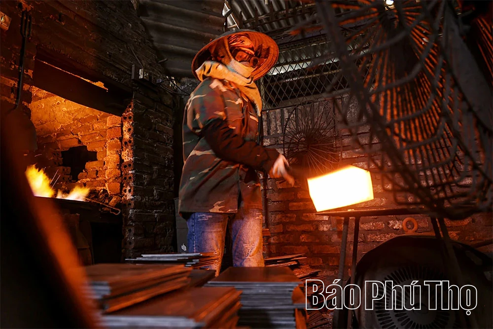 “Giữ lửa” nghề truyền thống ở Phú Thọ