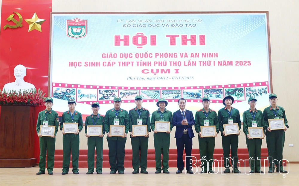 Bế mạc Hội thi Giáo dục quốc phòng và An ninh học sinh THPT lần thứ nhất, năm 2025 cụm I