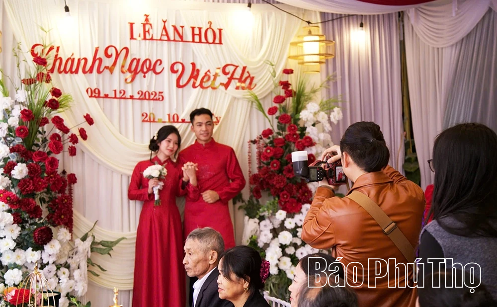 “Cháy” dịch vụ mùa cưới