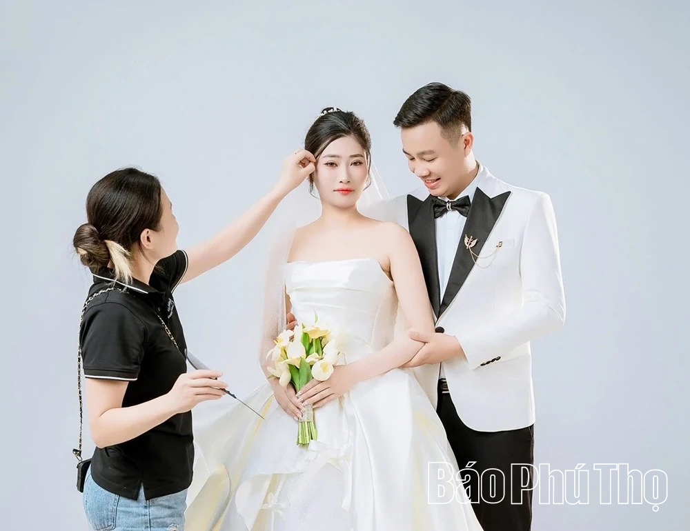 “Cháy” dịch vụ mùa cưới