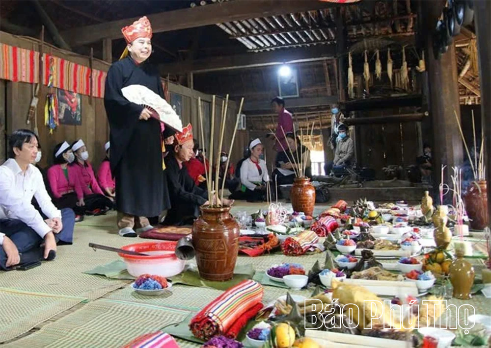 Bài 1 - Bí ẩn “lời thiêng” trong văn hóa nghìn năm