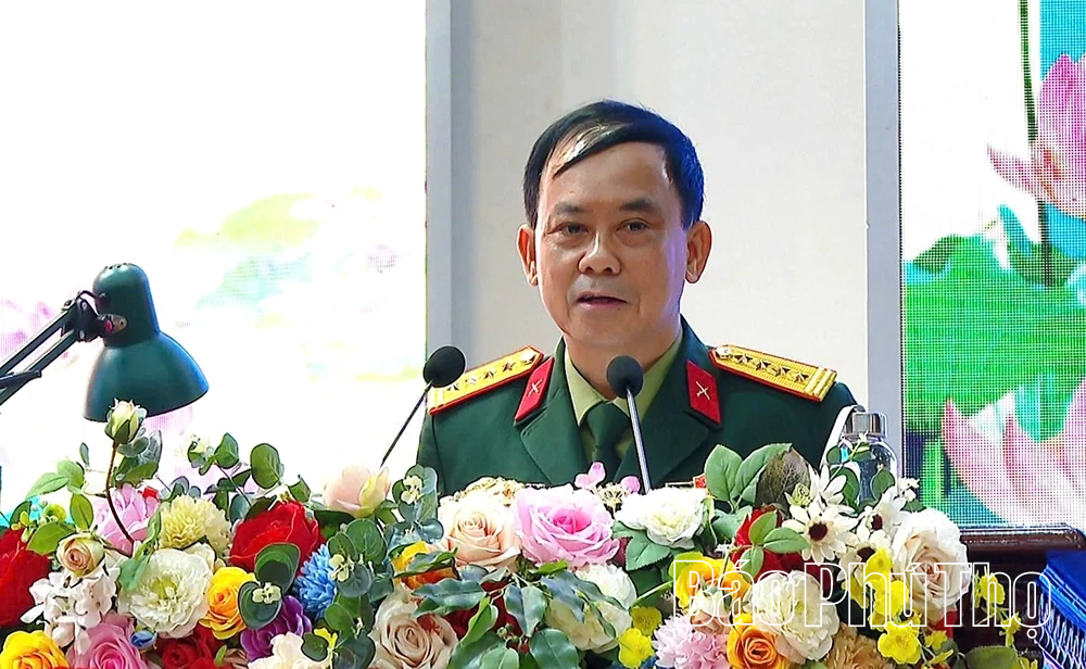Gặp mặt cán bộ cao cấp Quân đội nghỉ hưu, nghỉ công tác trên địa bàn tỉnh năm 2025