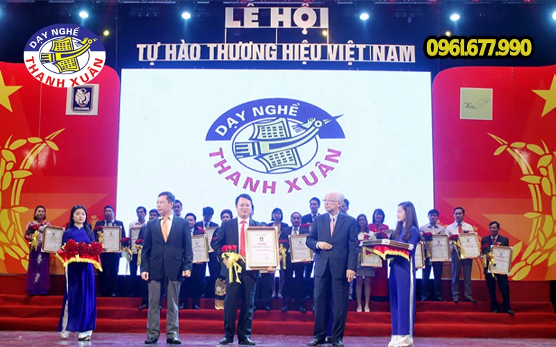 Chọn nghề phù hợp hơn là học phí đắt hay rẻ ?